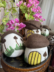 Handmade Wool Felt Crossbody Bag – Mini Felt Purse with Mushroom, Night Sky & Meadow Designs (10–14cm)